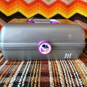 Retro Style Caboodles Make Up Organizer Case